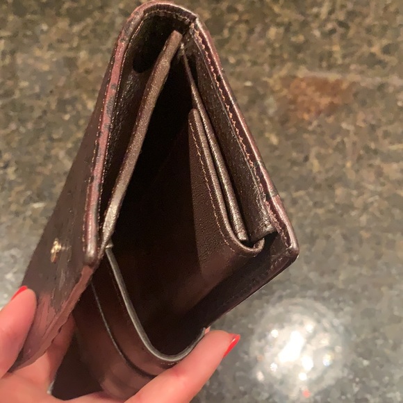 GUCCI Long Guccissima Metal Bar Continental Wallet - Picture 8 of 11